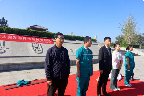 实战练硬功 护航双节行